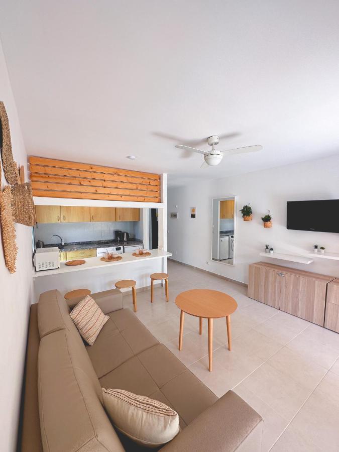 Seaside Apartment Corralejo : A Cozy Holiday Home In A Peaceful Well Located Green Complex Εξωτερικό φωτογραφία
